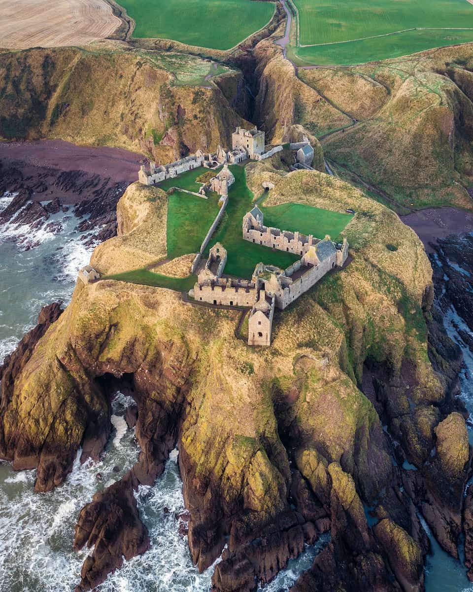 Aberdeen: Dunnottar Castle Aberdeen: Dunnottar Castle