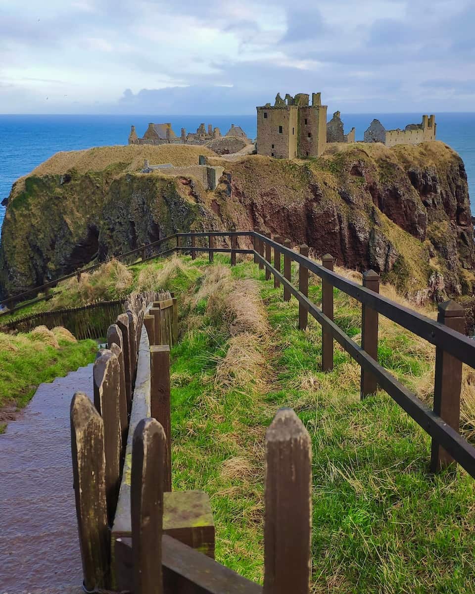 Aberdeen: Dunnottar Castle Aberdeen: Dunnottar Castle