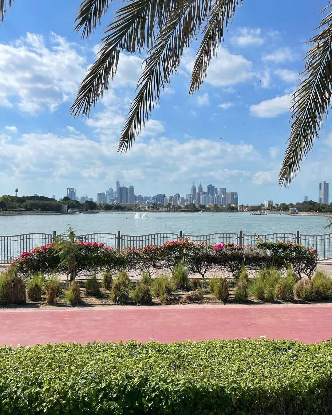 Al Barsha Pond Park, Dubai Al Barsha Pond Park, Dubai