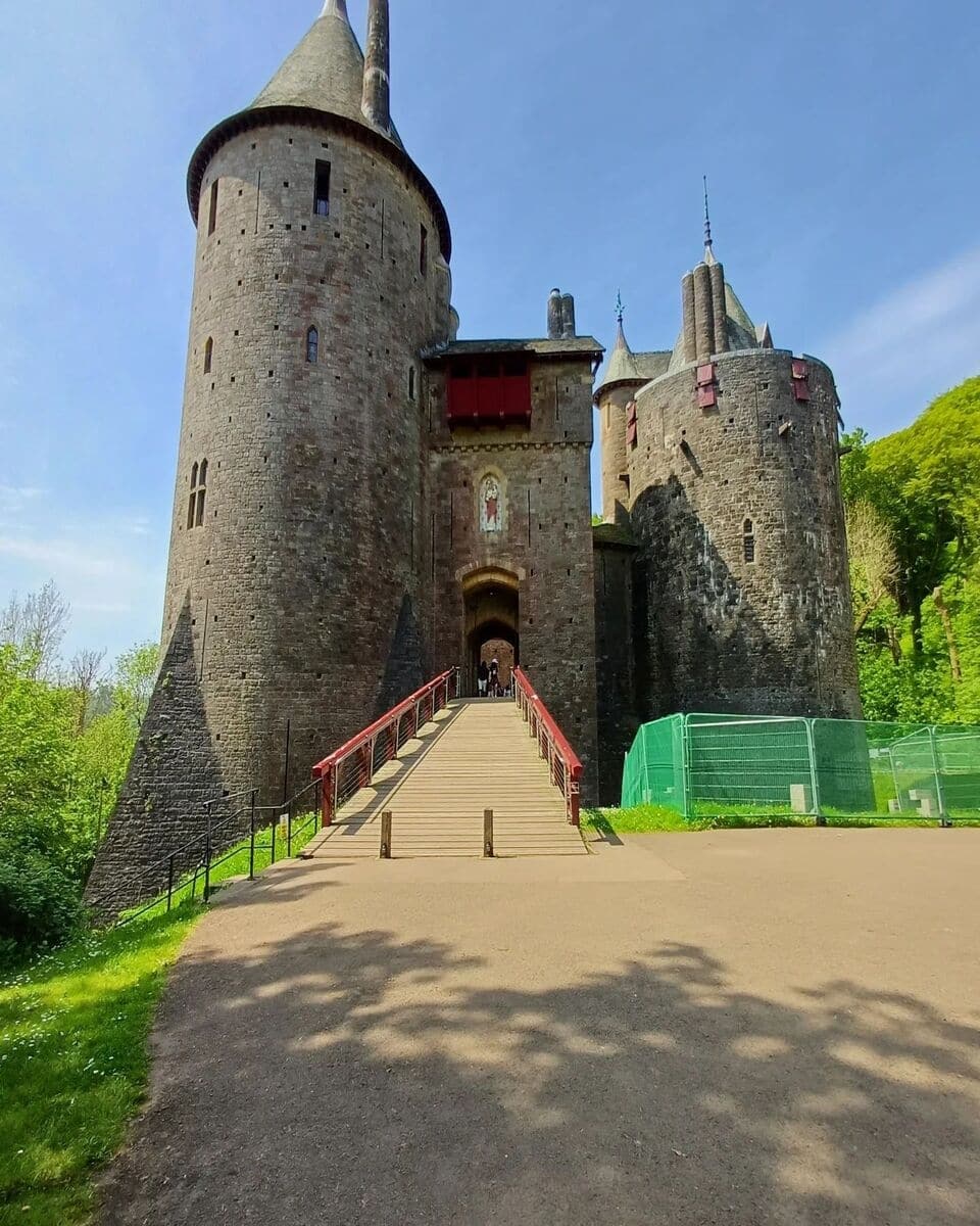 Castell Coch, Cardiff Castell Coch, Cardiff