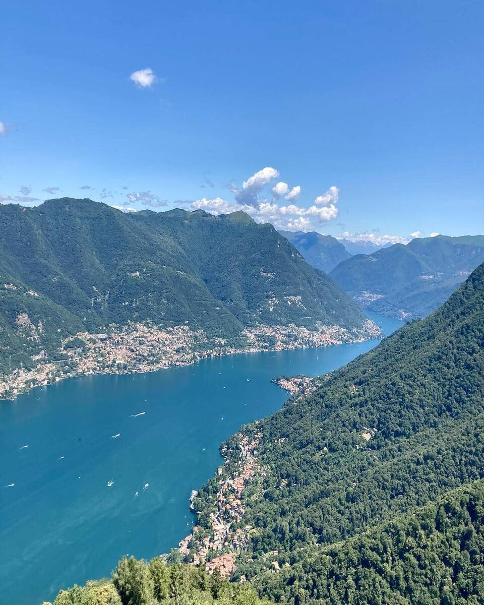Faro Voltiano, Como Faro Voltiano, Como