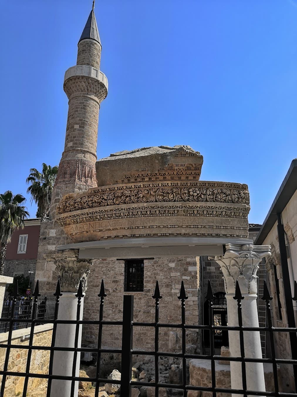 Hadrian's Gate, Turkey Hadrian's Gate, Turkey