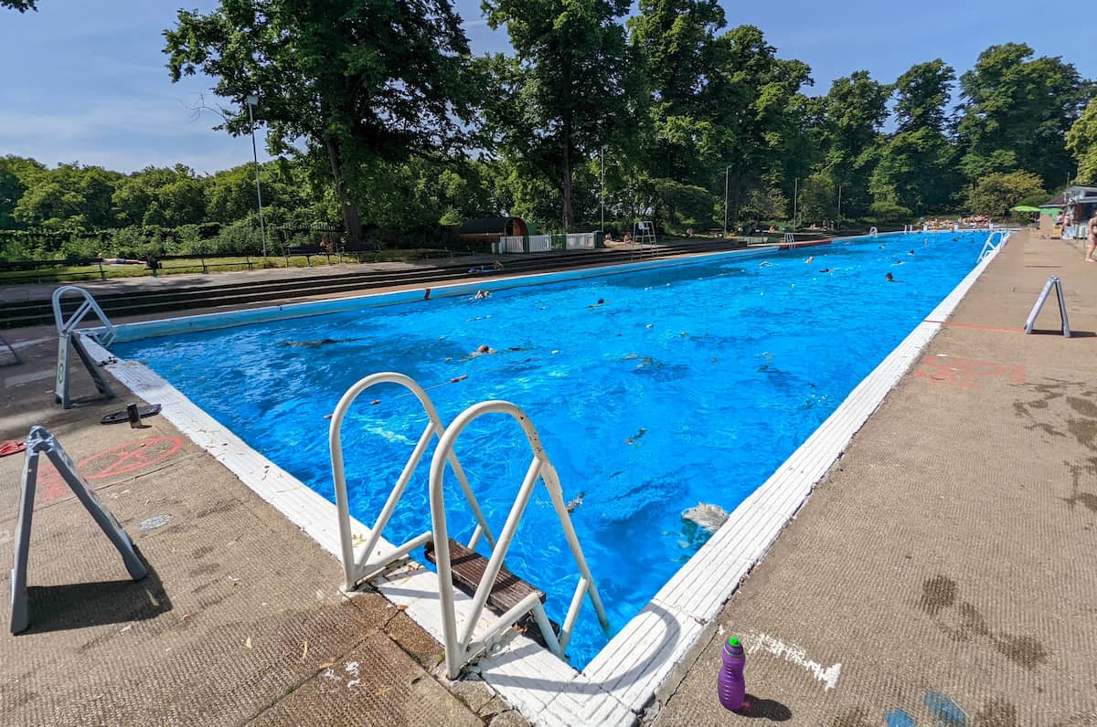 Jesus Green Lido Jesus Green Lido