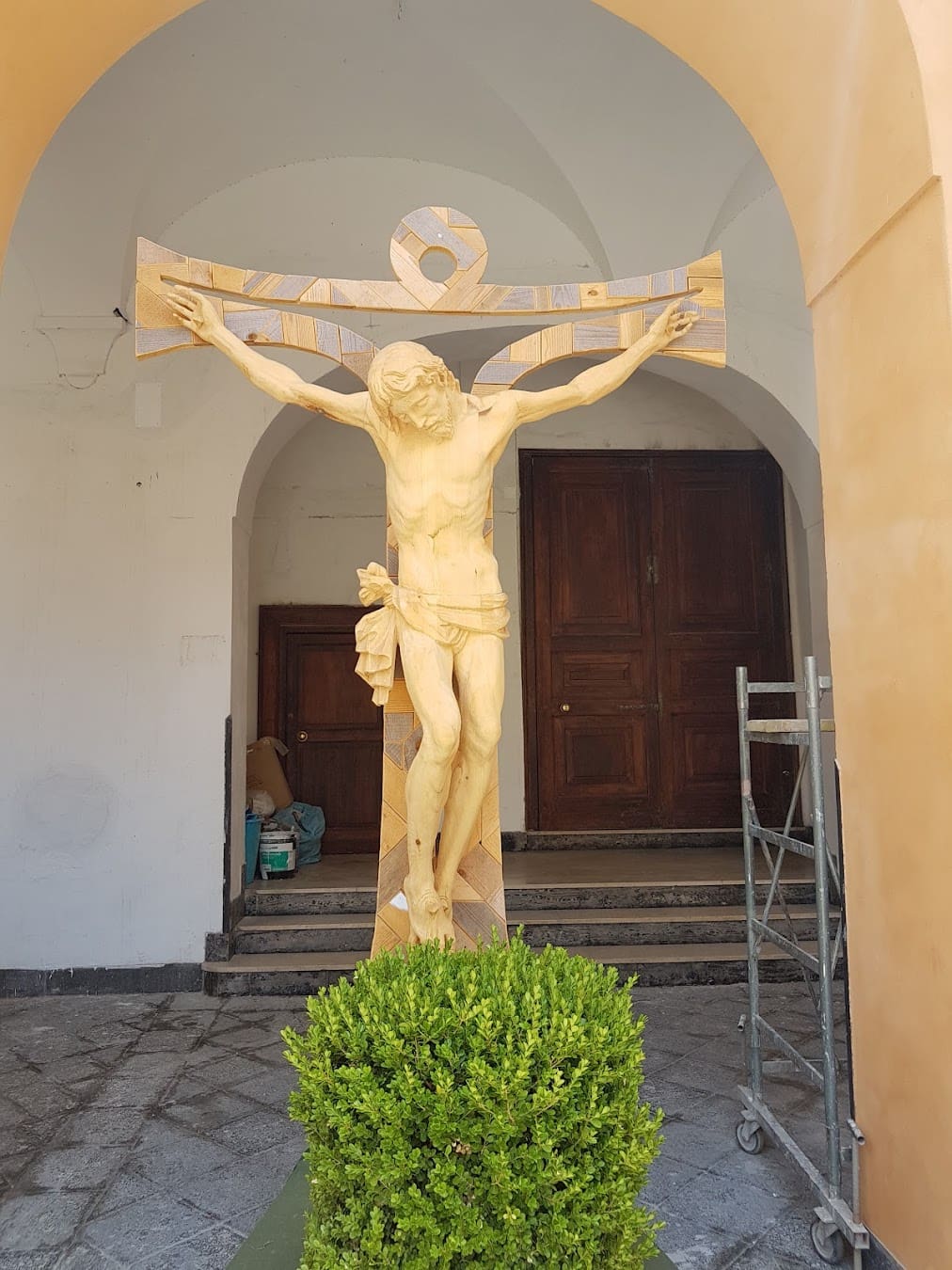 Old Town Sculpture Hesus, Italy Old Town Sculpture Hesus, Italy