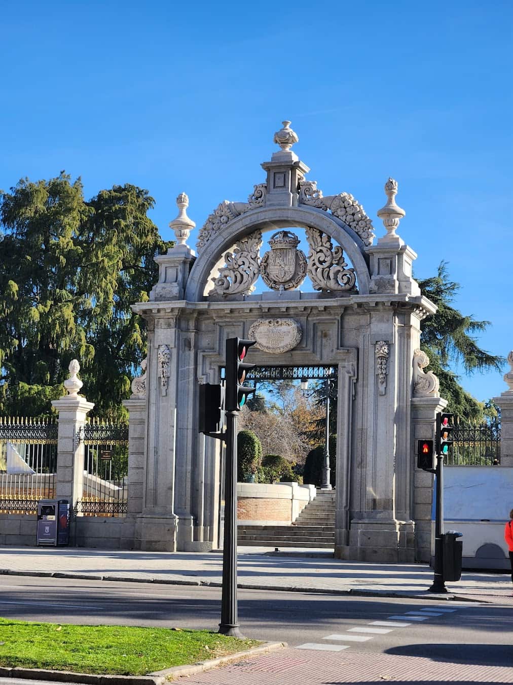 Retiro Park Entrance, Spain Retiro Park Entrance, Spain