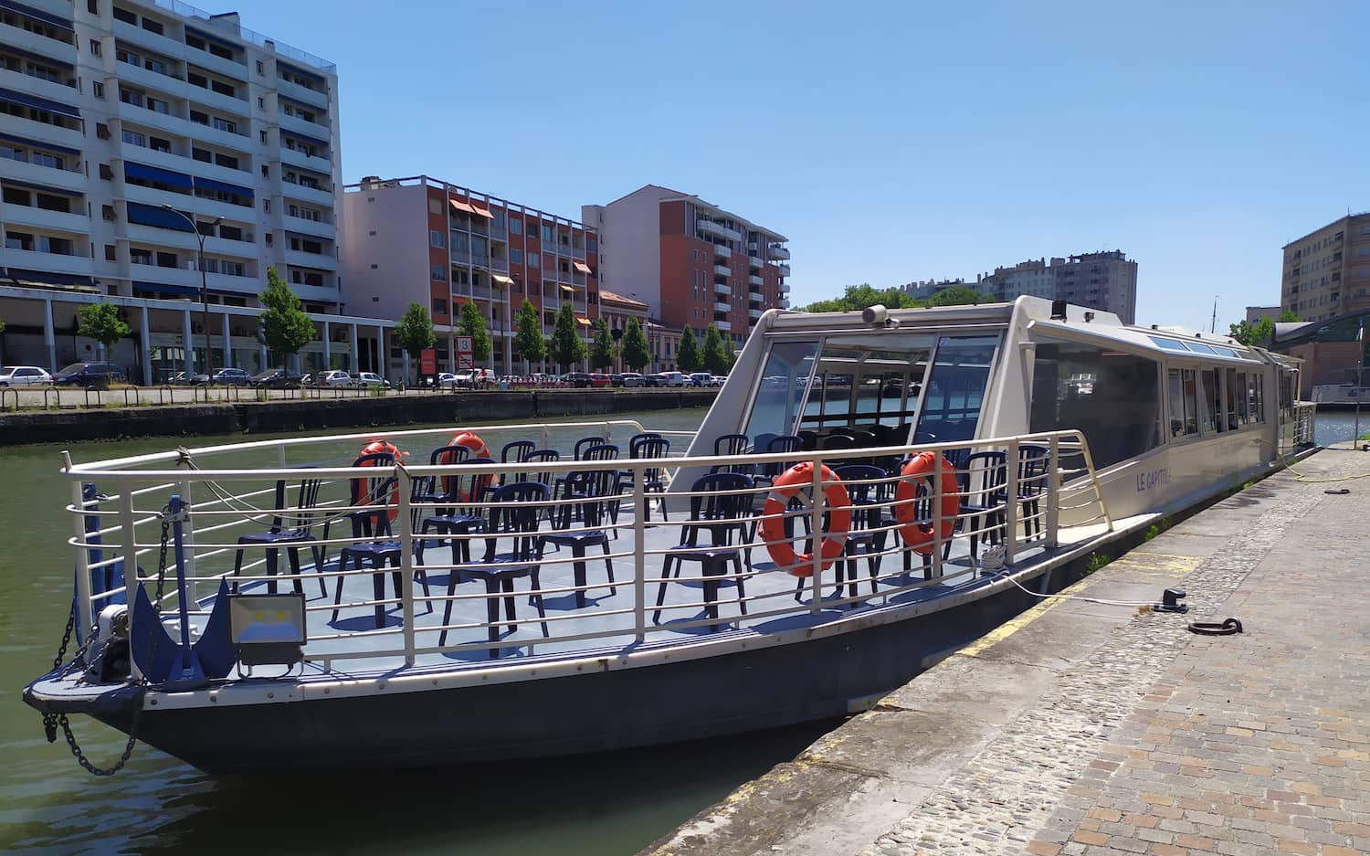 River Cruise on the Garonne River Cruise on the Garonne