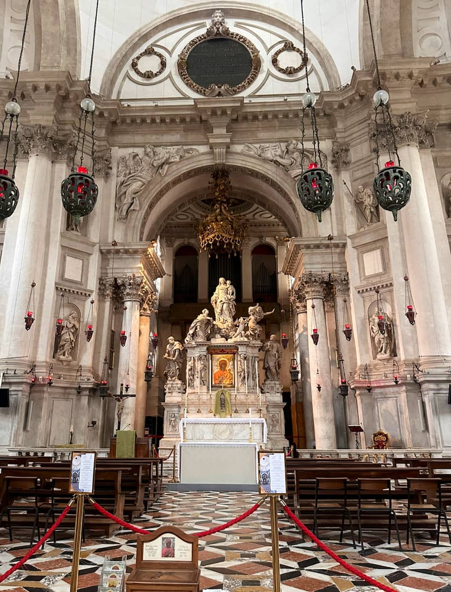 Basilica di Santa Maria della Salute Basilica di Santa Maria della Salute