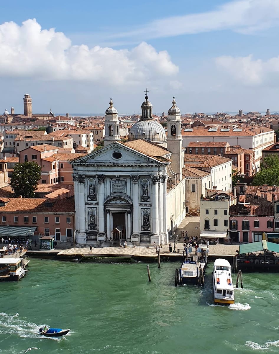 Basilica di Santa Maria della Salute Basilica di Santa Maria della Salute