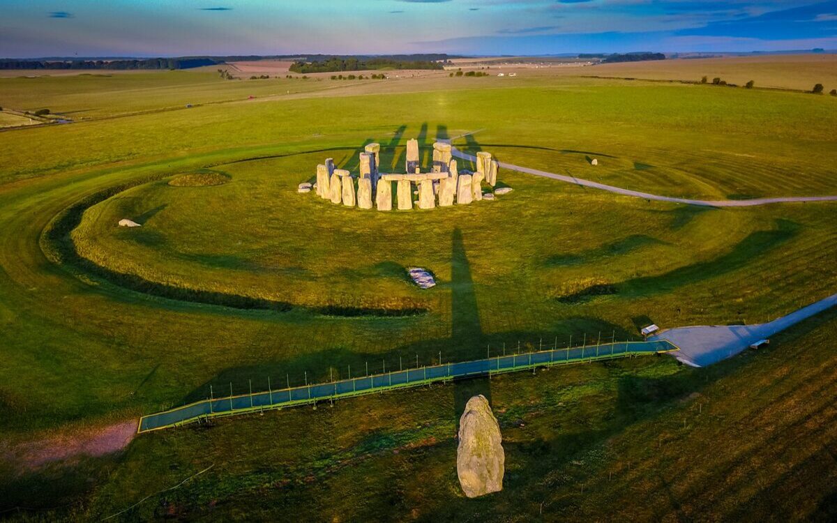 Stonehenge, Bath