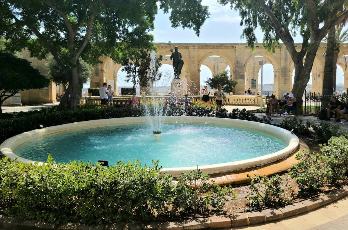 Upper Barrakka Gardens, Malta Upper Barrakka Gardens, Malta