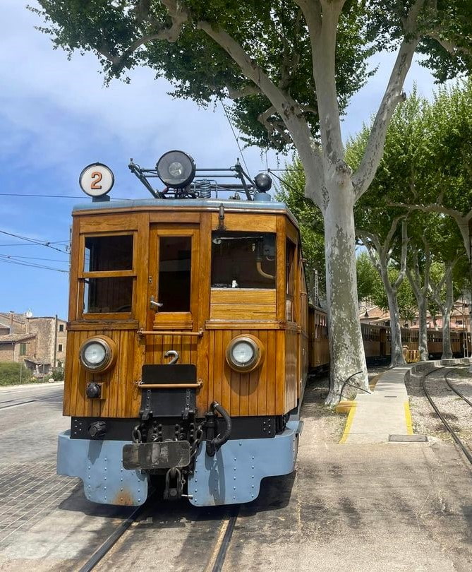 Vintage Train from Palma to Sóller Vintage Train from Palma to Sóller