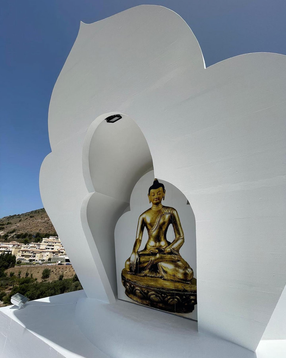 Benalmadena: Buddhist Stupa Benalmadena: Buddhist Stupa