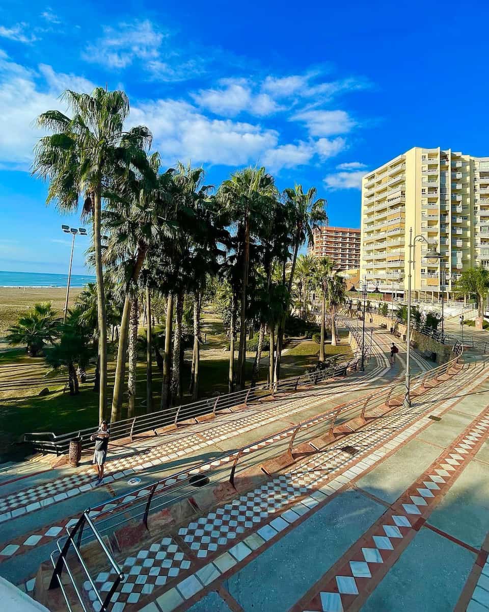 Benalmadena: Paseo Maritimo Benalmadena: Paseo Maritimo