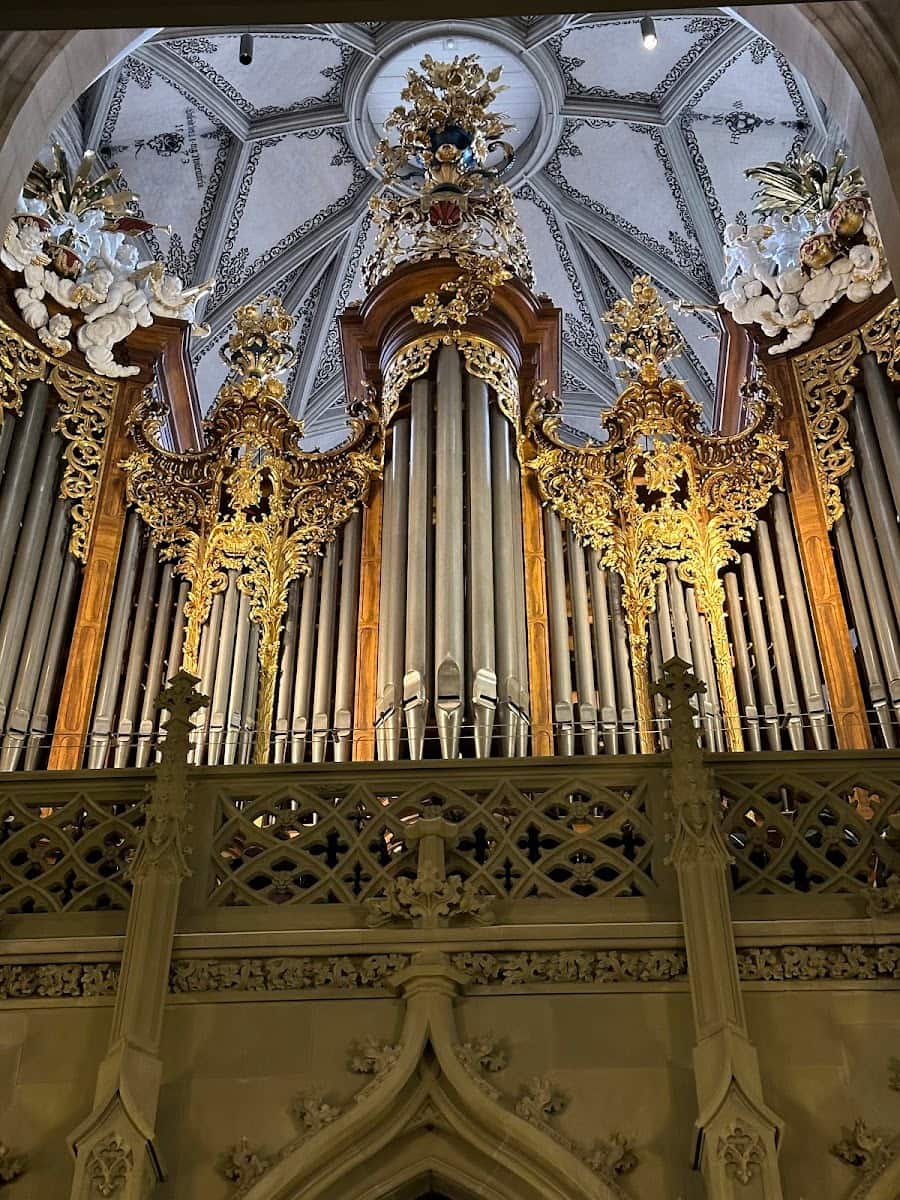 The principal organ in the Cathedral, Berner Münster, Bern The principal organ in the Cathedral, Berner Münster, Bern