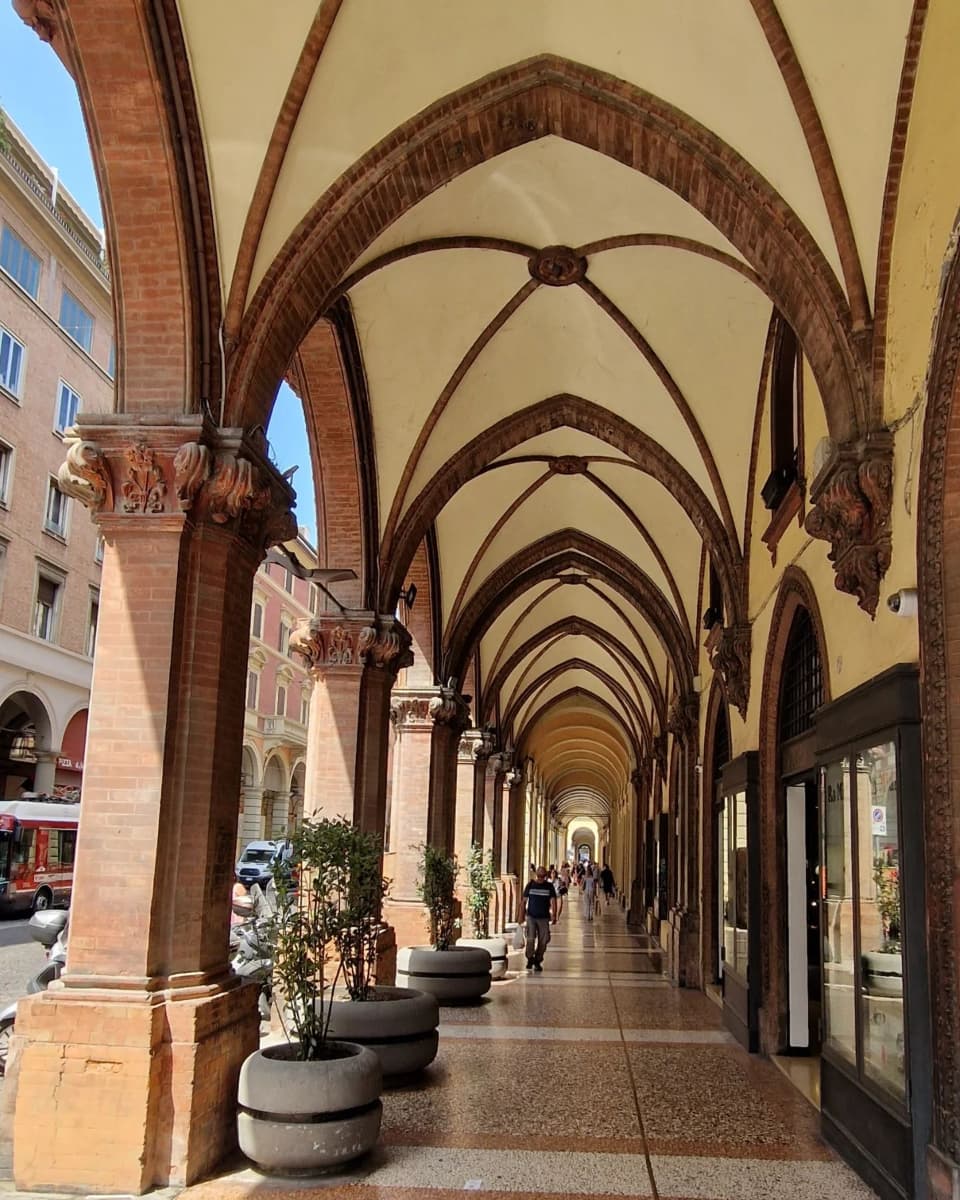 Bologna Bologna