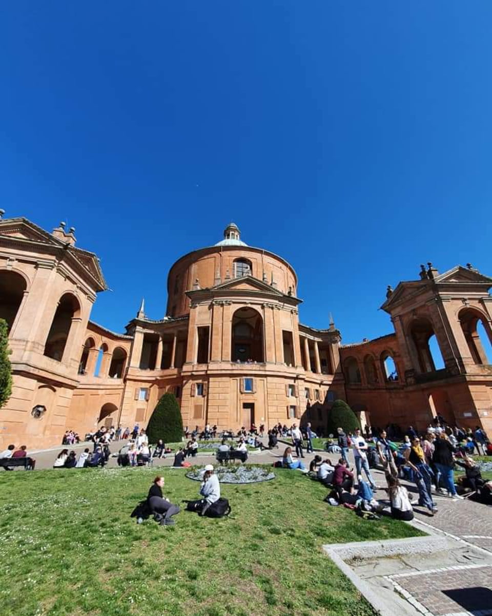 Bologna Bologna