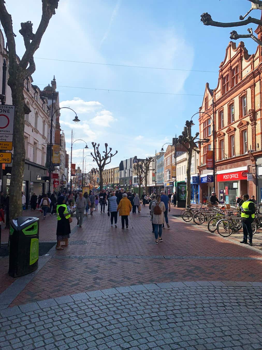 Broad Street Mall, Enlgand Broad Street Mall, Enlgand