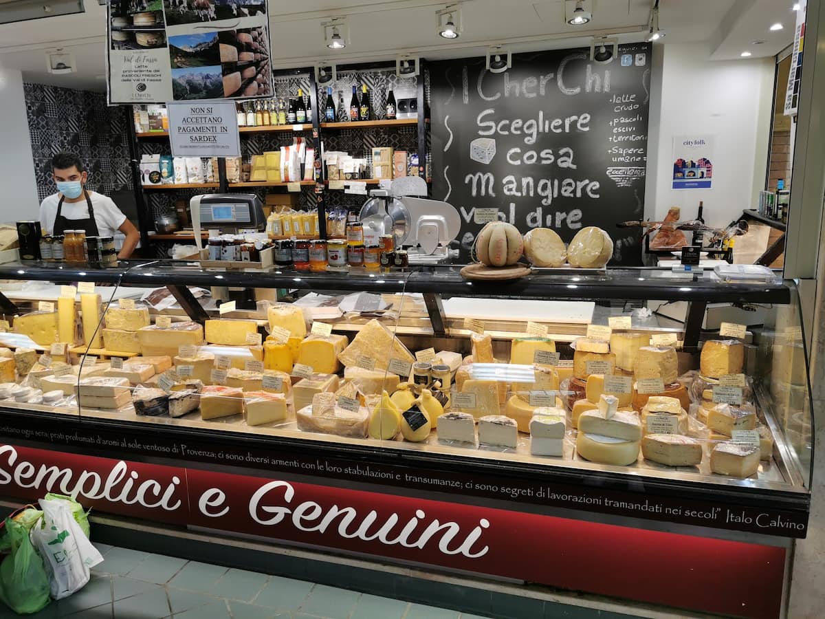 Cagliari, Cheese at the San Benedetto Market Cagliari, Cheese at the San Benedetto Market