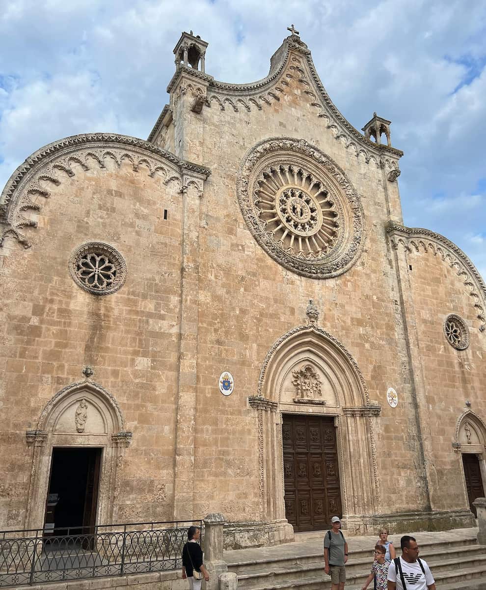 Cattedrale Maria Vergine Assunta, Puglia Cattedrale Maria Vergine Assunta, Puglia