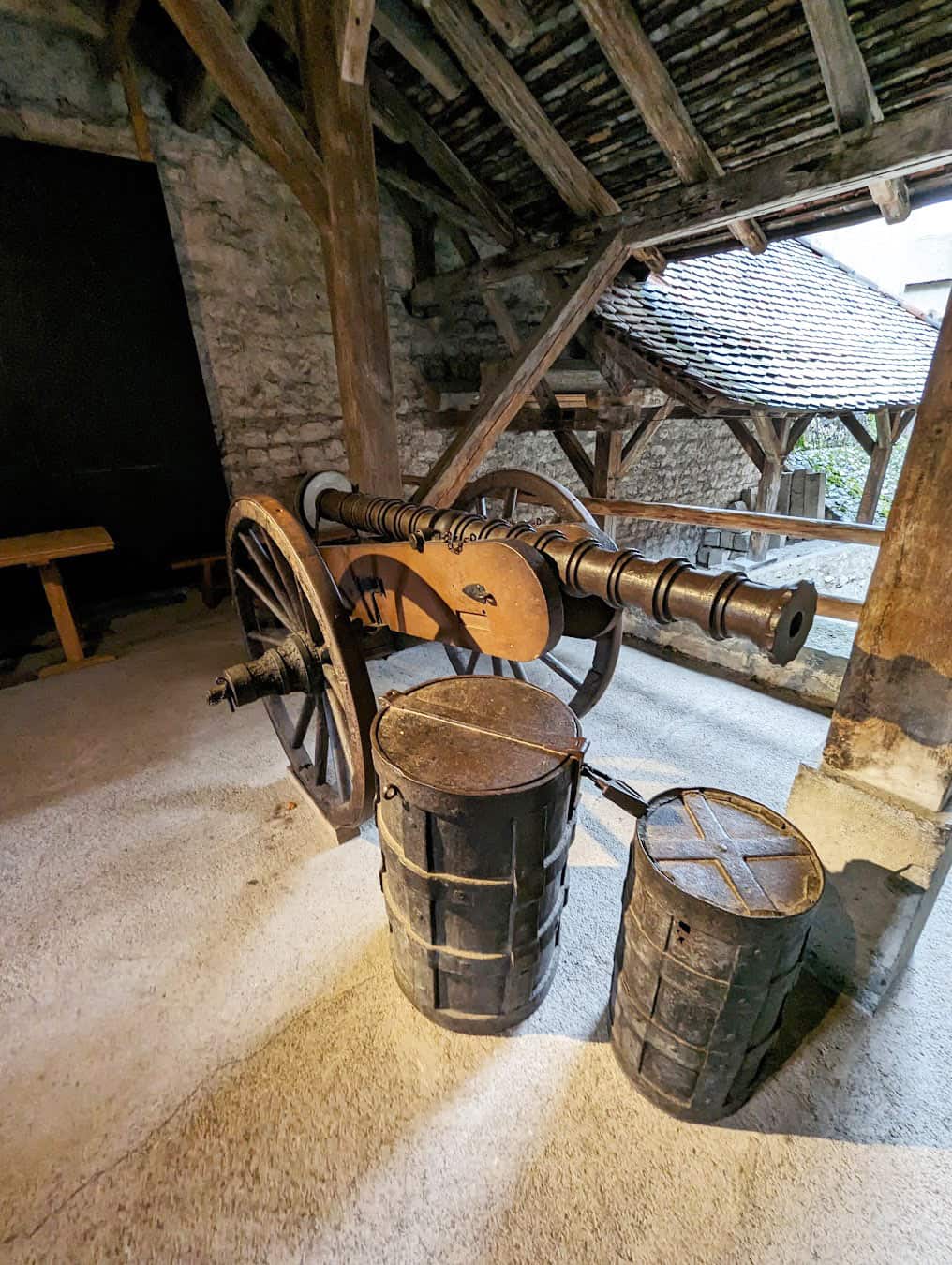 Chateau de Chillon Weapon, Switzerland Chateau de Chillon Weapon, Switzerland