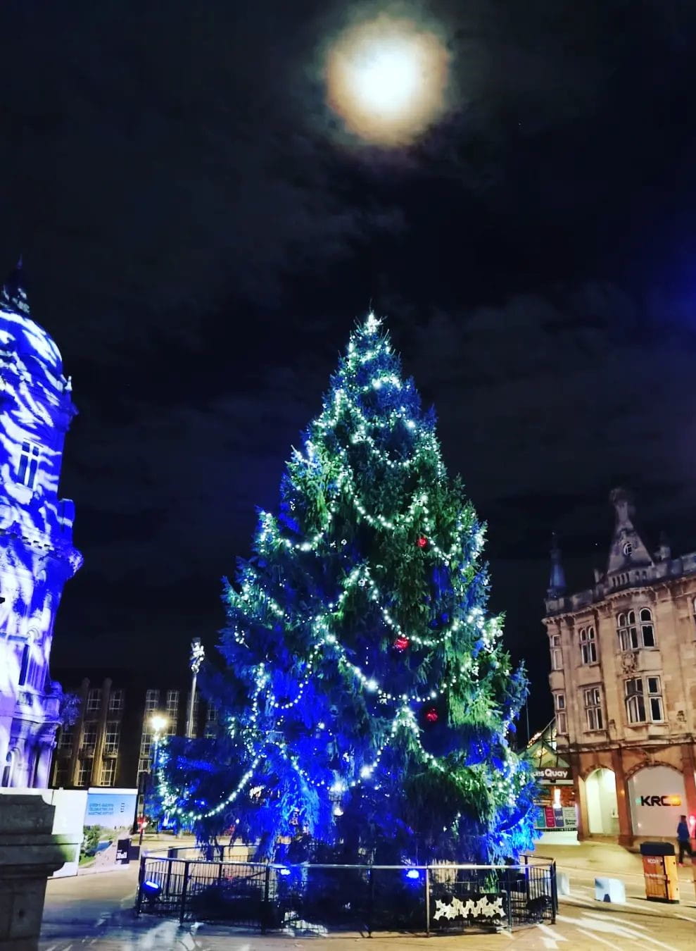 Christmas Hull Christmas Hull