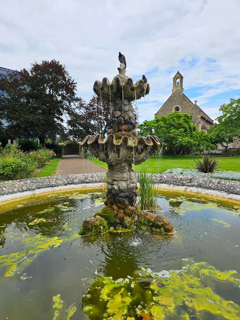 Forbury Gardens Fountain, England Forbury Gardens Fountain, England
