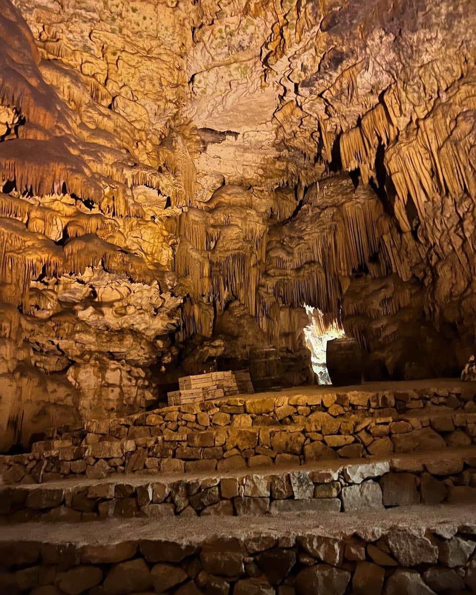 Grotte di Castellana, Puglia Grotte di Castellana, Puglia