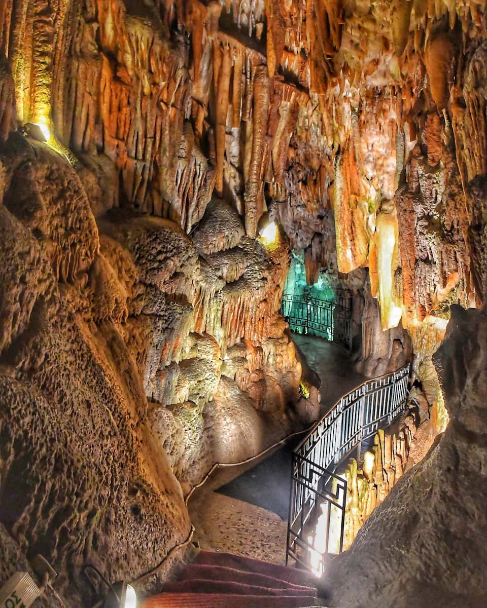 Kefalonia: Drogarati Cave Kefalonia: Drogarati Cave