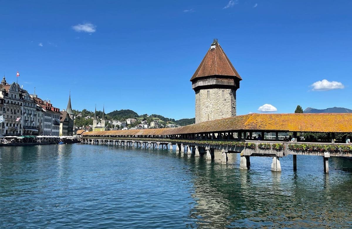 Lake Lucerne, Switzerland Lake Lucerne, Switzerland
