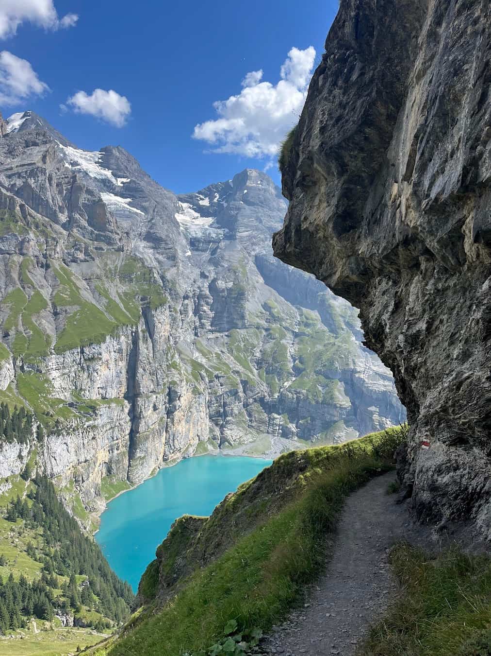 Lake Oeschinensee Mountain Trails, Switzerland Lake Oeschinensee Mountain Trails, Switzerland