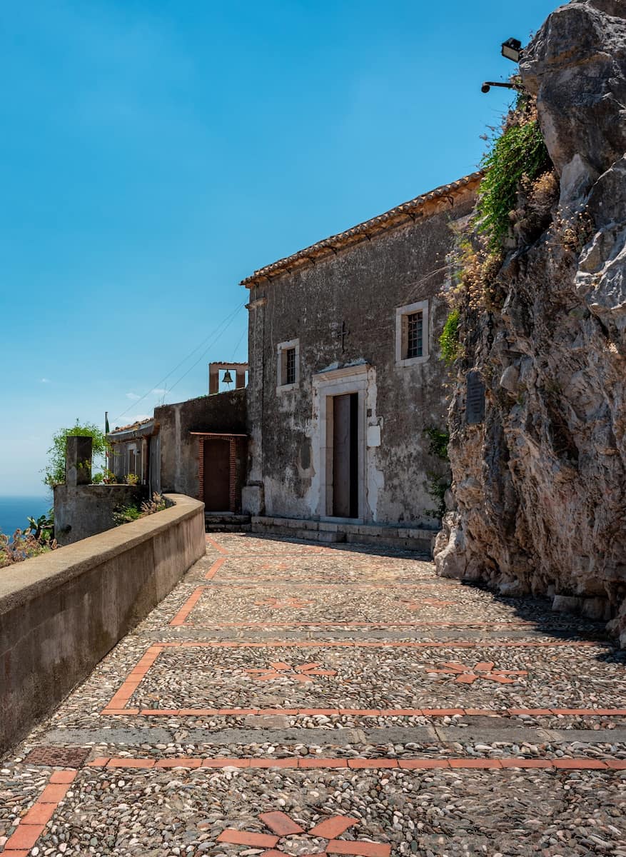 Madonna della Rocca Taormina Madonna della Rocca Taormina