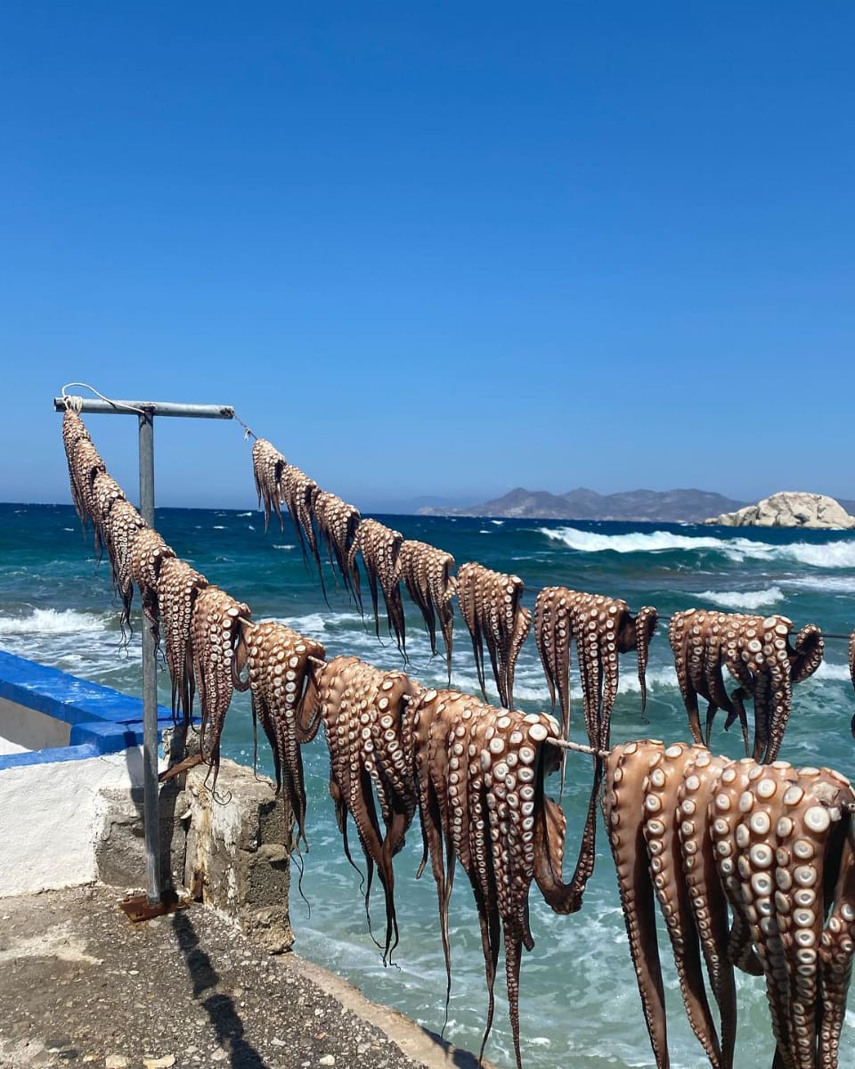 Mandrakia, Milos Mandrakia, Milos