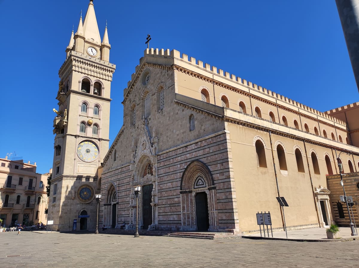 Messina, Piazza del Duomo Messina, Piazza del Duomo