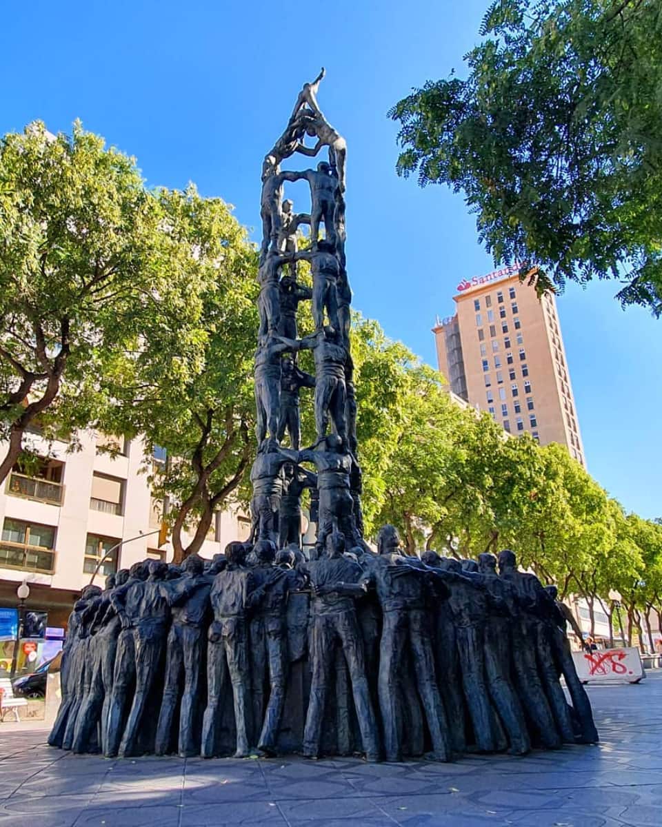 Monument als Castellers, Tarragona Monument als Castellers, Tarragona