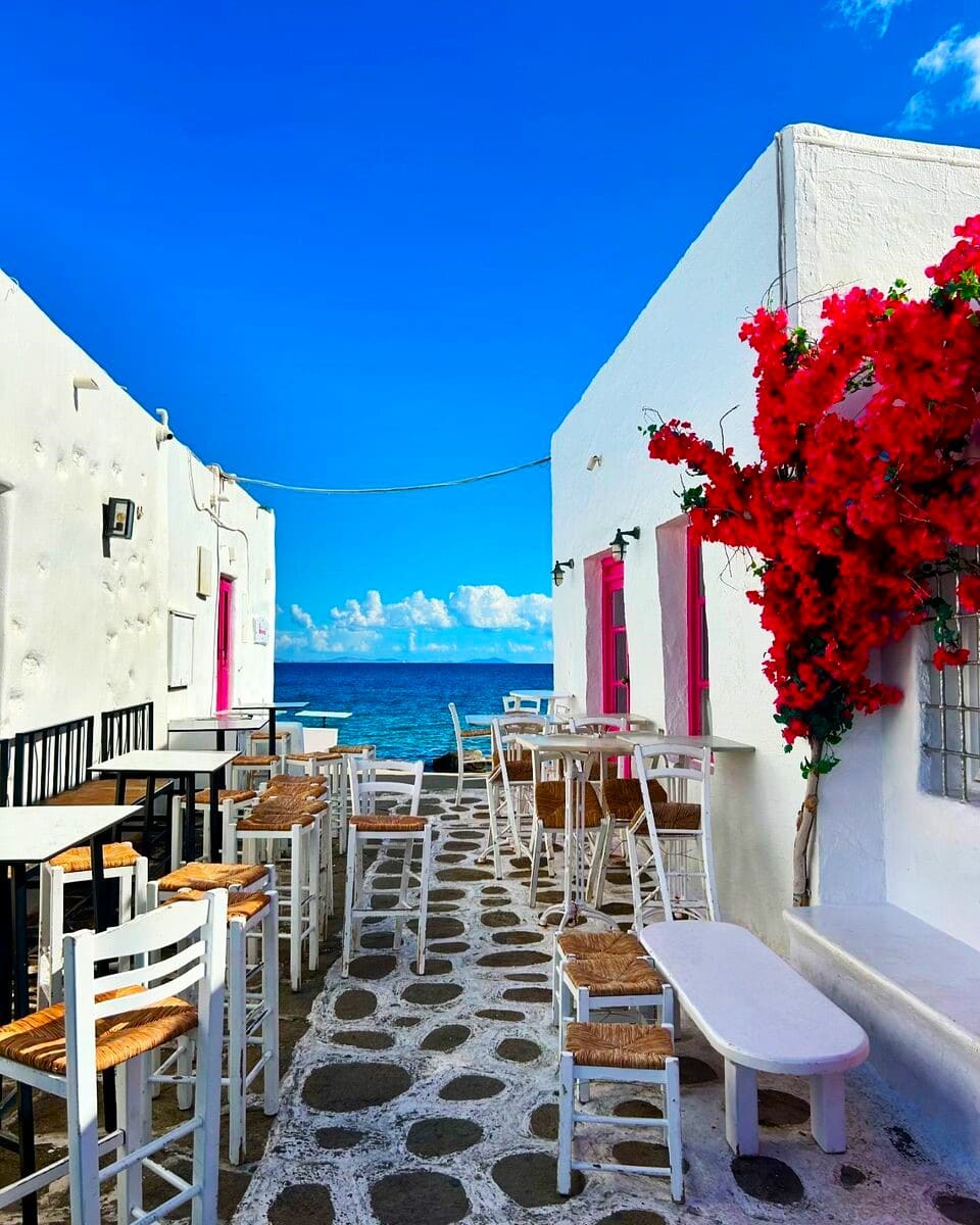 Naoussa Village, Paros Naoussa Village, Paros