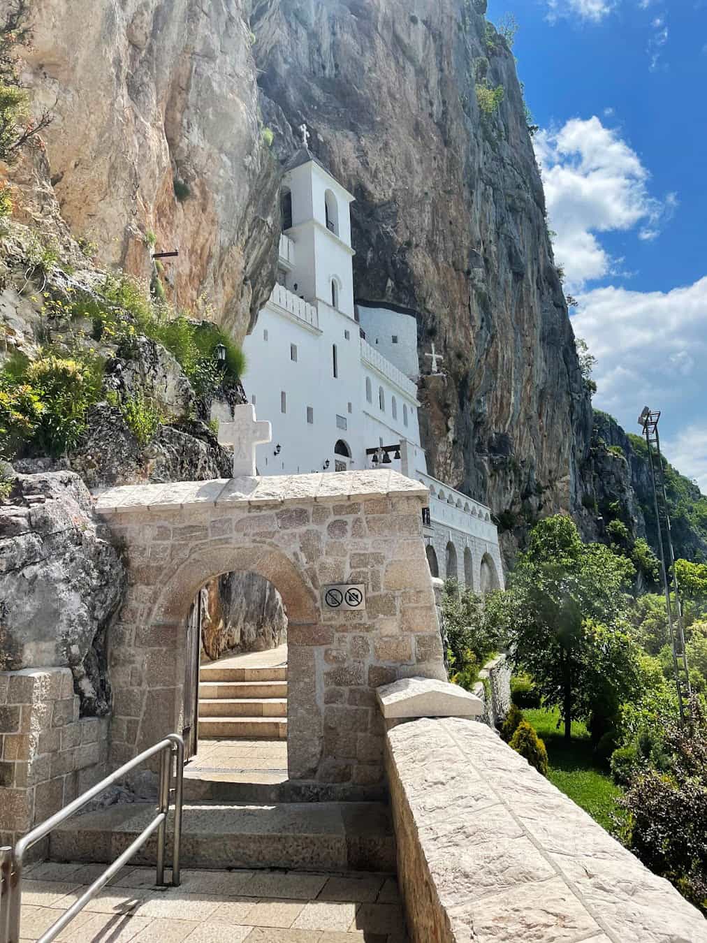 Ostrog Monastery, Montenegro Ostrog Monastery, Montenegro