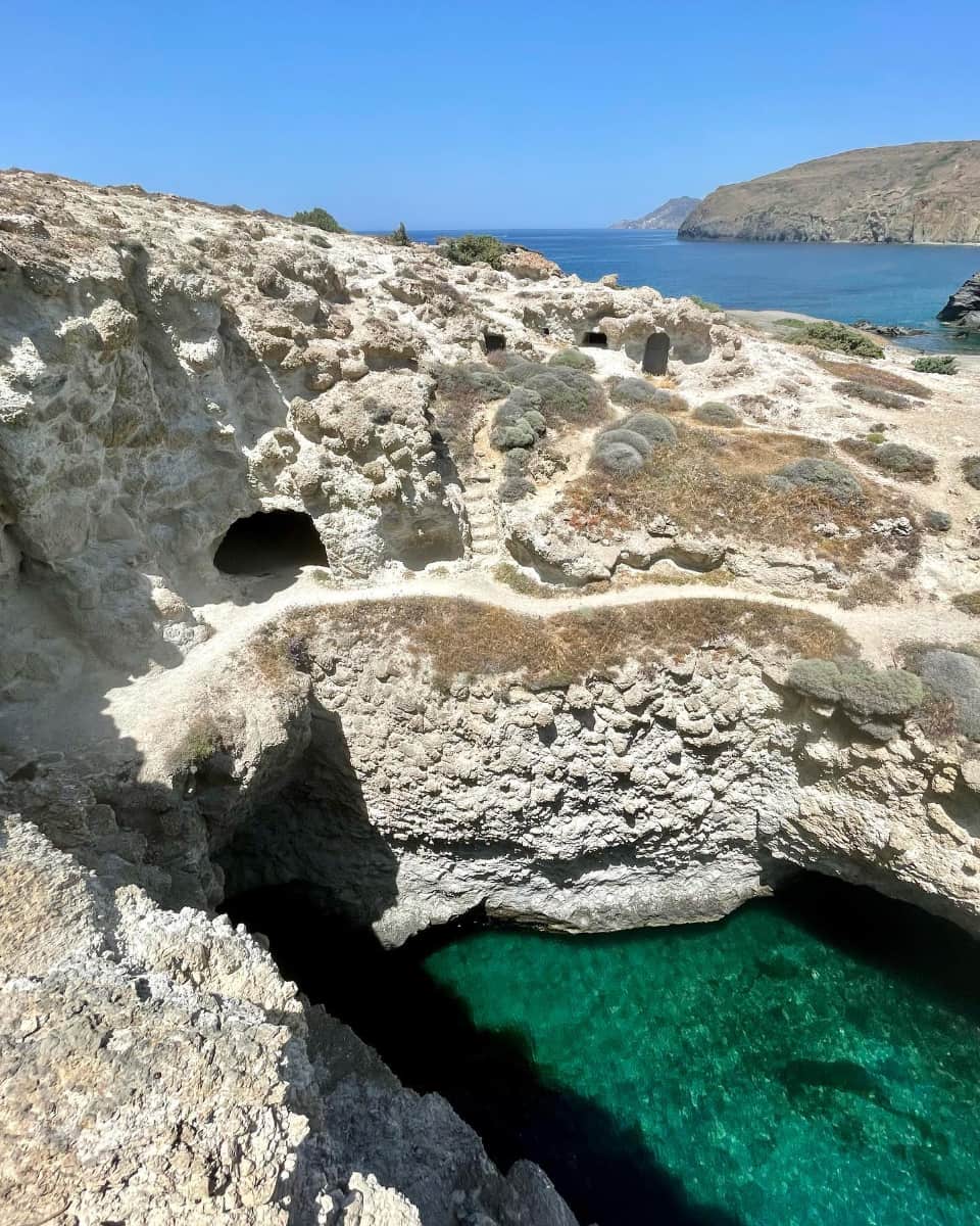 Papafragas Caves, Milos Papafragas Caves, Milos