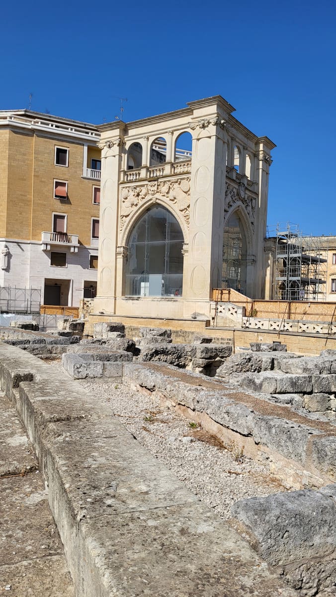 Piazza Sant’Oronzo Piazza Sant’Oronzo