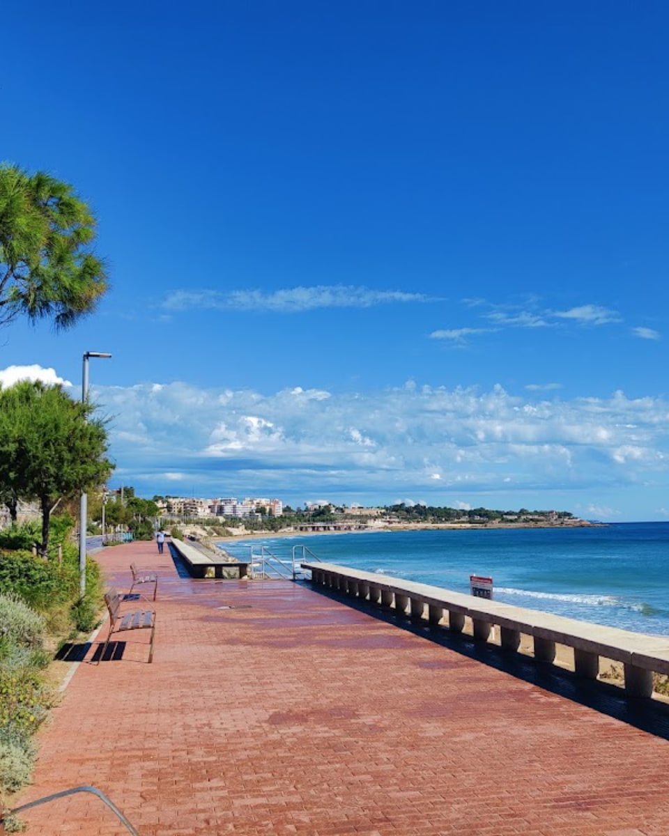 Playa del Milagro, Tarragona Playa del Milagro, Tarragona