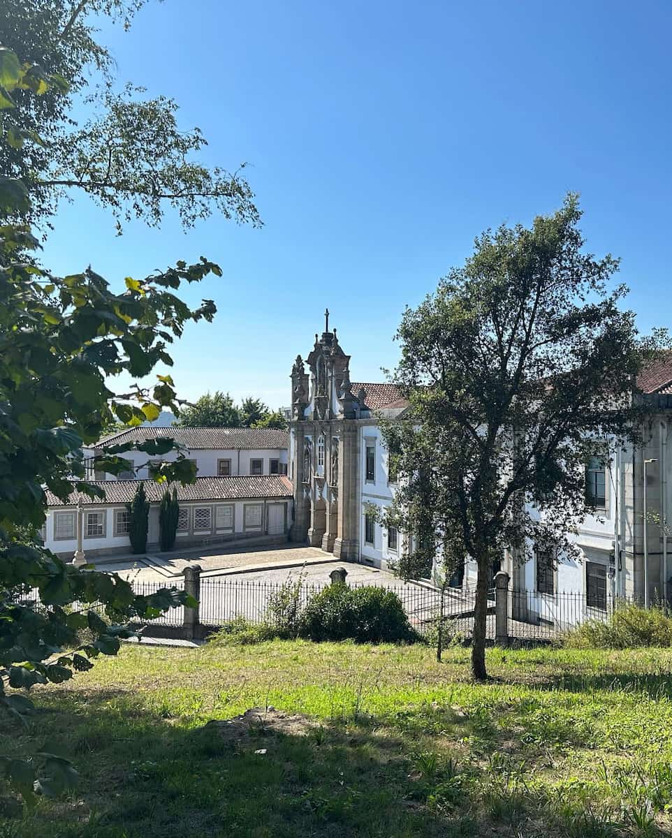 Porto: Guimarães and Braga Porto: Guimarães and Braga