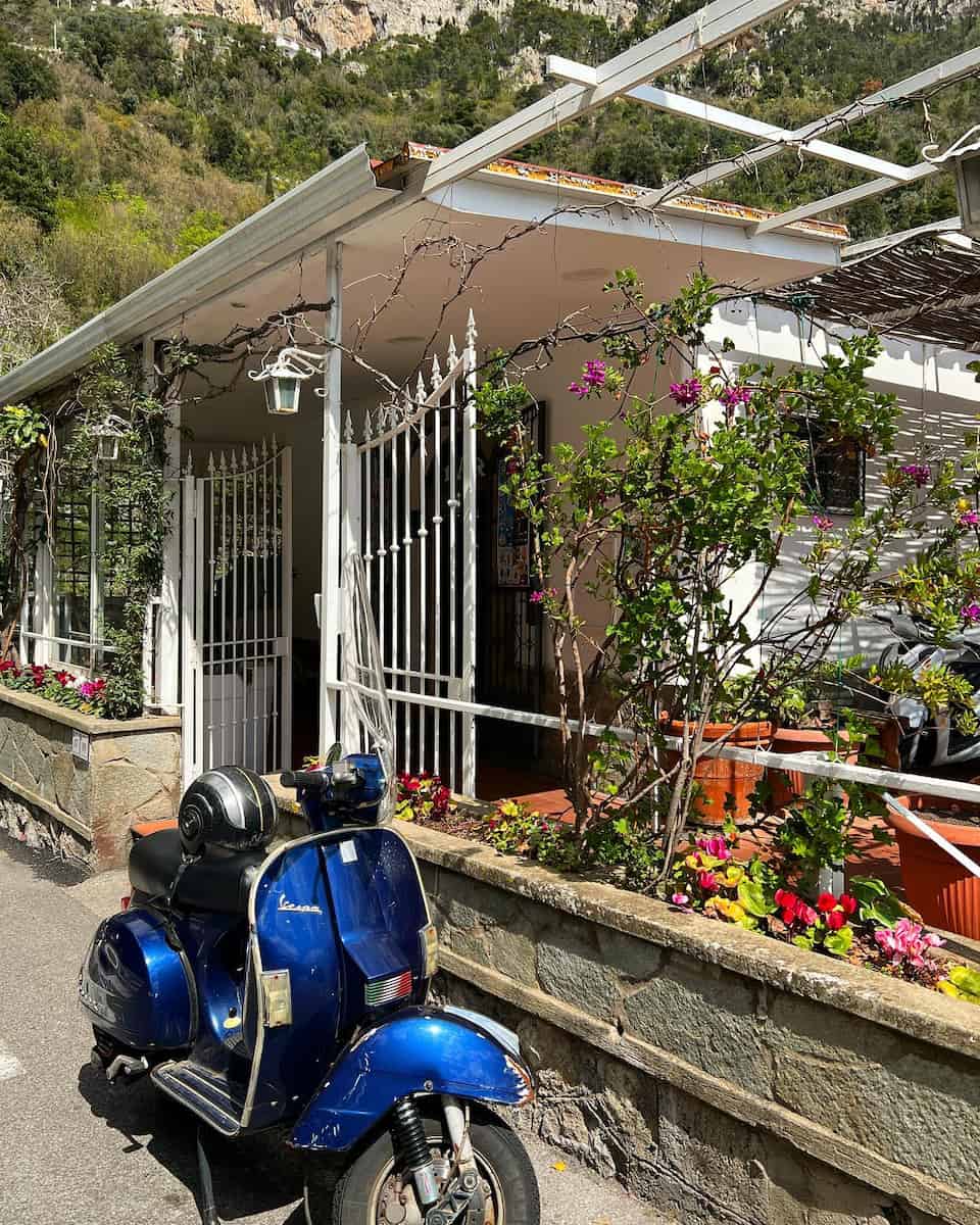 Positano: streets and alleys Positano: streets and alleys