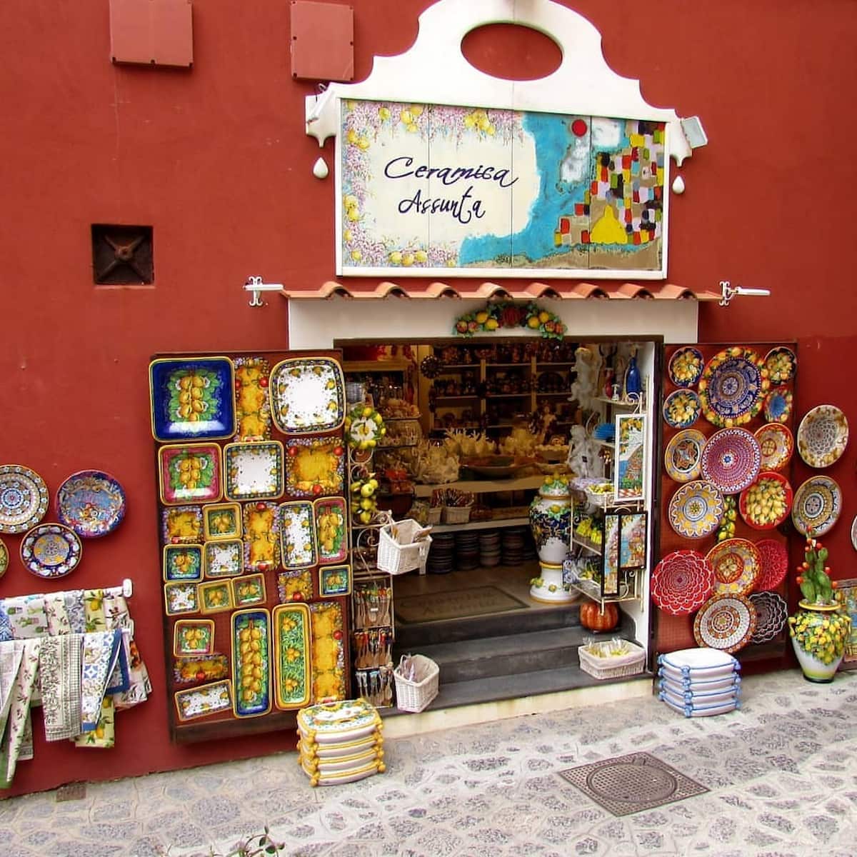 Positano: Local Shops Positano: Local Shops