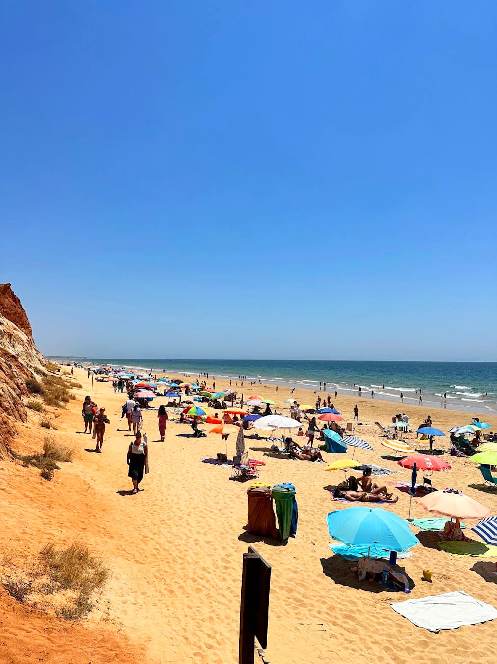 Praia da Falésia, Portugal Praia da Falésia, Portugal