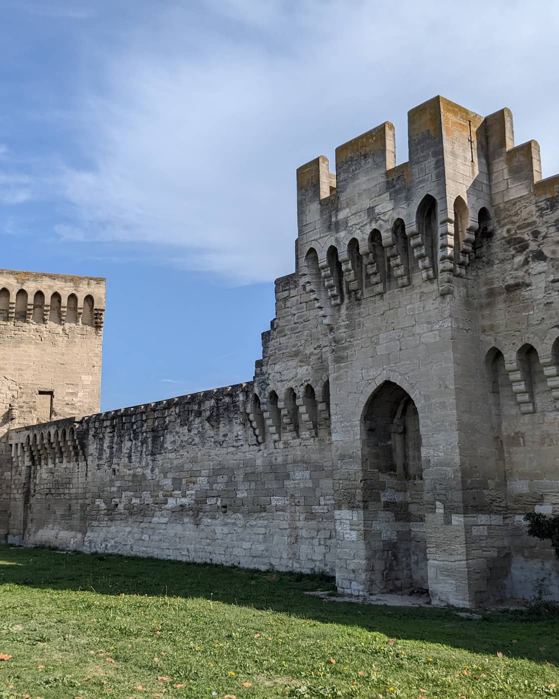 Remparts d'Avignon Remparts d'Avignon