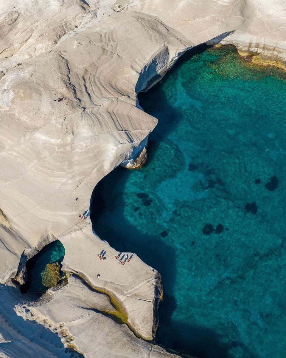 Sarakiniko Beach, Milos Sarakiniko Beach, Milos