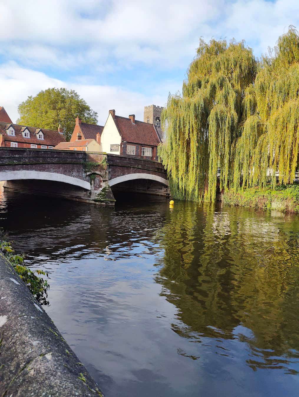 The River Wensum Bridge, Norwich The River Wensum Bridge, Norwich