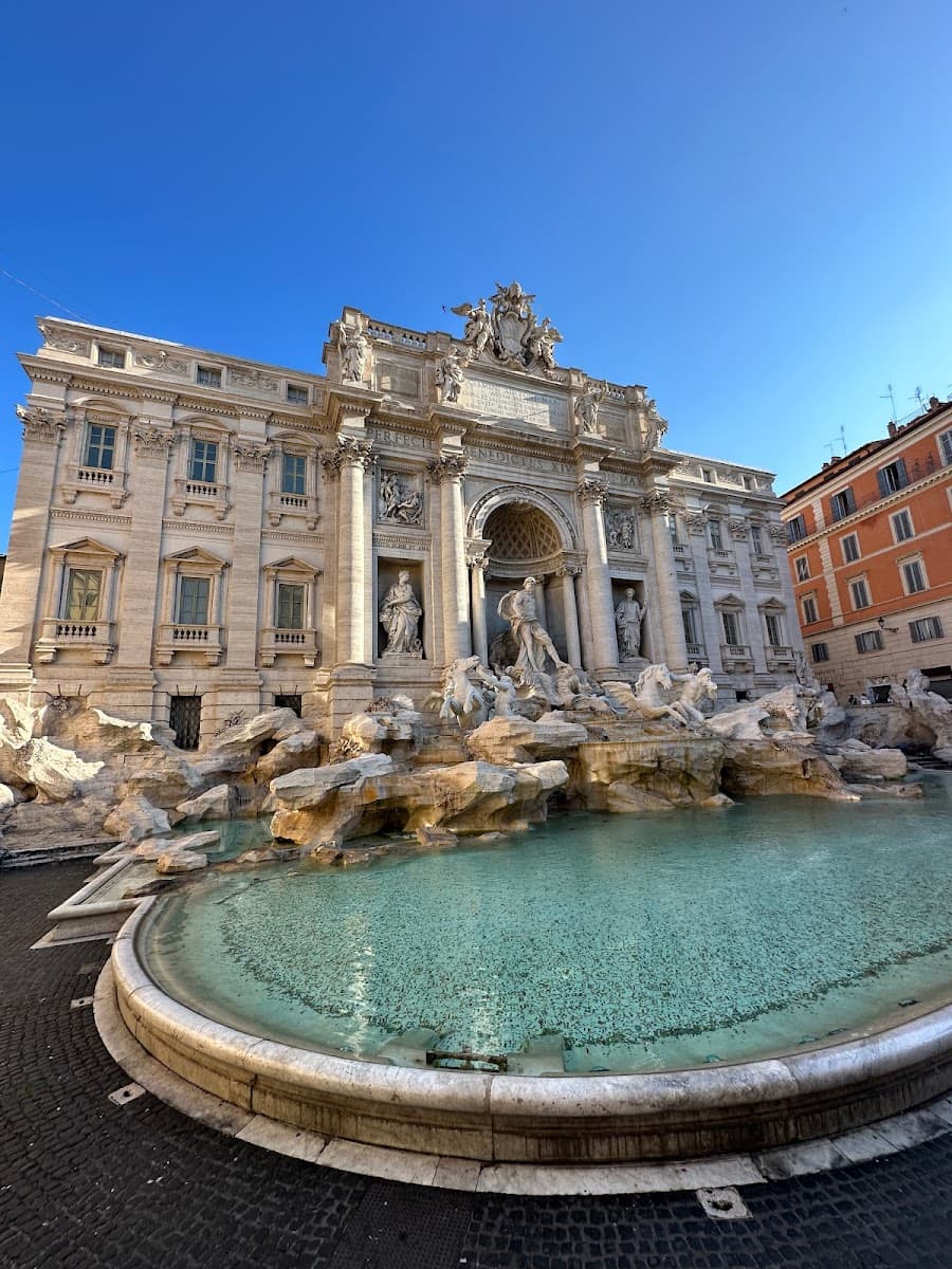 Trevi Fountain Trevi Fountain