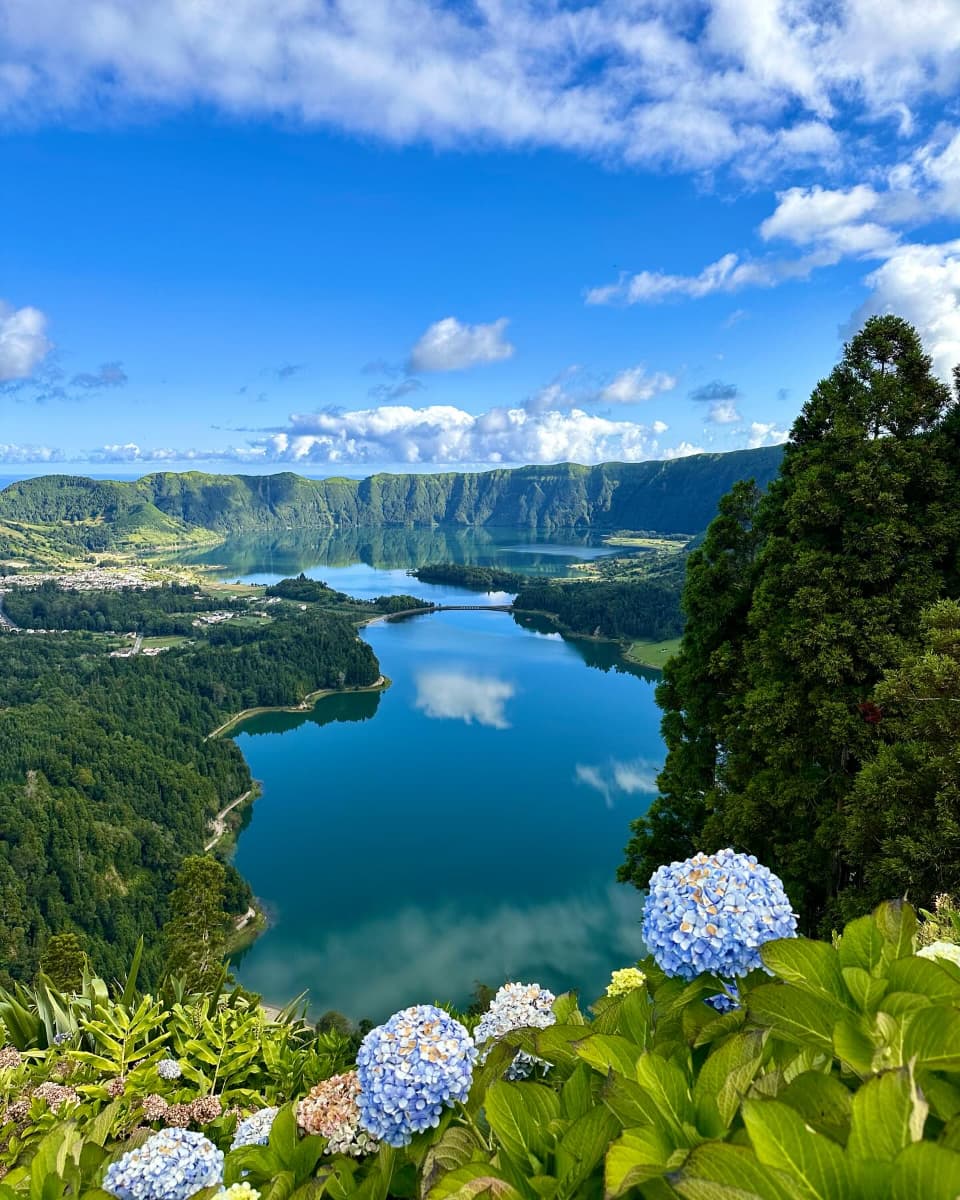 Viewpoint of Azores Viewpoint of Azores