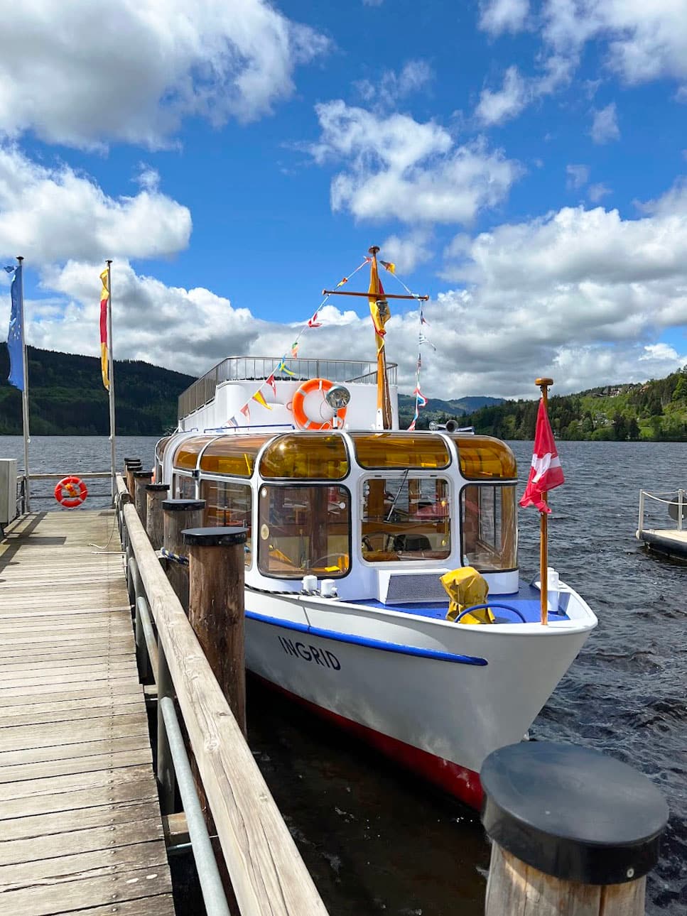 Boat Lake Titisee, Germany Boat Lake Titisee, Germany