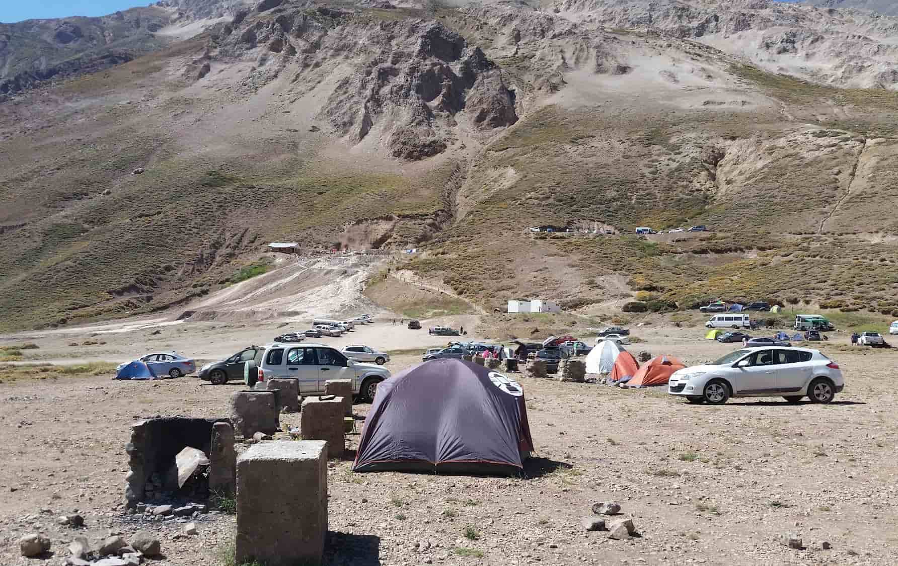 Camping termas valle de colina, Chile